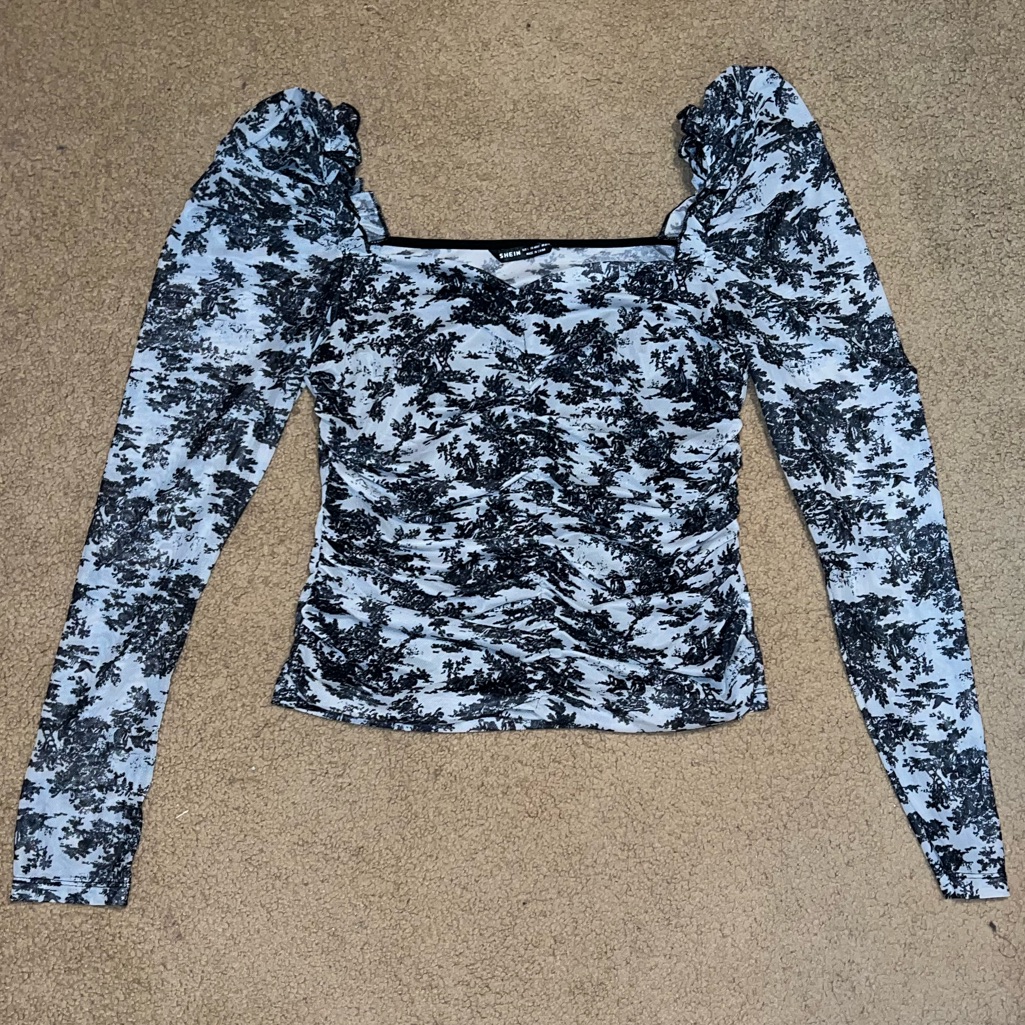 Antique Pattern Blouse